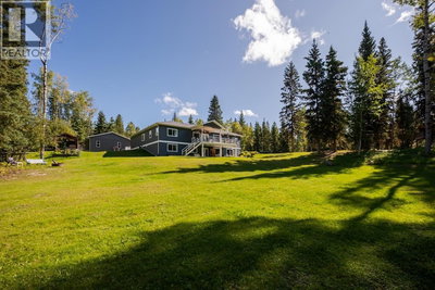 8615 ROBSON Road | Prince George British Columbia | Slide Image Four