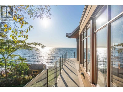 4893 SUNSHINE COAST Highway | Sechelt British Columbia | Slide Image Twelve