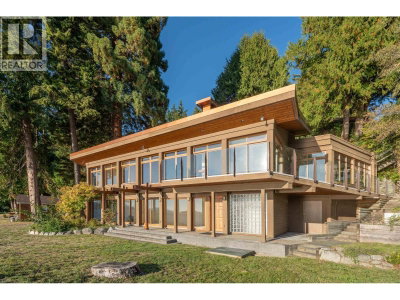 4893 SUNSHINE COAST Highway | Sechelt British Columbia | Slide Image Two
