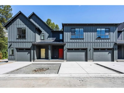 8745 ASHWELL Road | Chilliwack British Columbia | Slide Image One