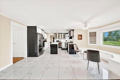 15017 73A Avenue | Surrey British Columbia | Slide Image Eight