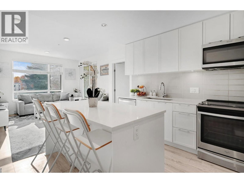 2382 ATKINS Avenue Port Coquitlam British Columbia, V3C 0G7 - 3 Bedrooms Condo For Sale