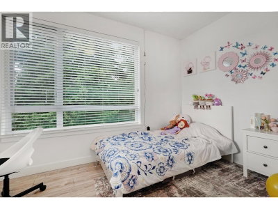 2382 ATKINS Avenue | Port Coquitlam British Columbia | Slide Image Seventeen