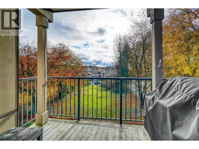 2382 ATKINS Avenue | Port Coquitlam British Columbia | Slide Image Twenty