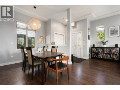 1382 17TH Avenue | Vancouver British Columbia | Slide Image Thirty-one