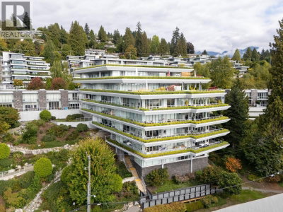 866 ARTHUR ERICKSON Place | West Vancouver British Columbia | Slide Image Thirty-eight