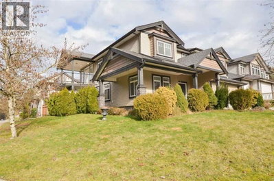 24905 108A Avenue | Maple Ridge British Columbia | Slide Image One