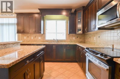 24905 108A Avenue | Maple Ridge British Columbia | Slide Image Nine