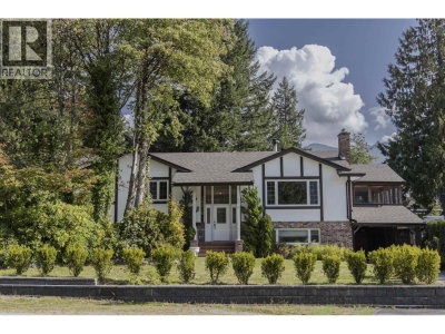 40318 BRAEMAR Drive | Squamish British Columbia | Slide Image One