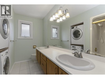 40318 BRAEMAR Drive | Squamish British Columbia | Slide Image Thirty