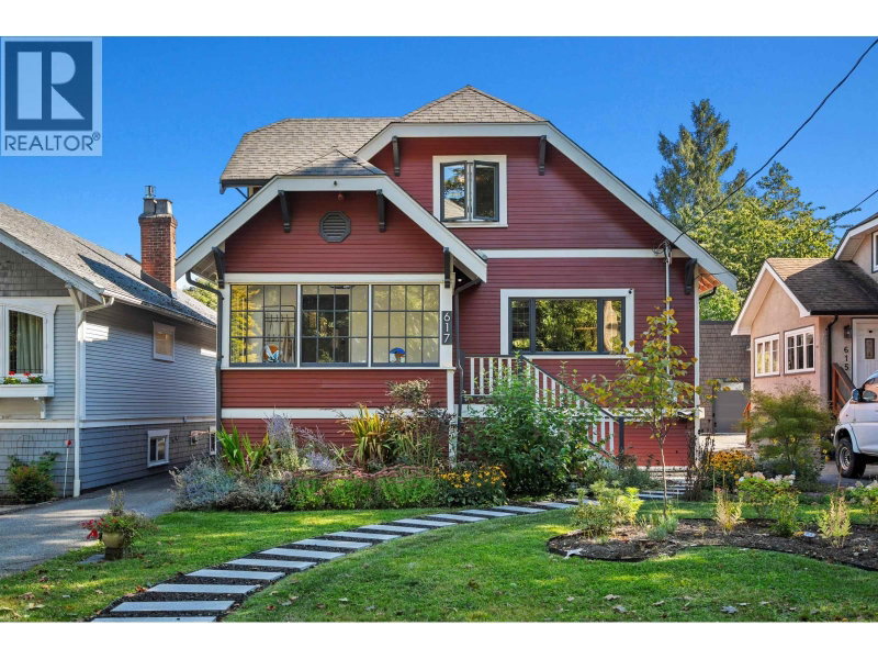 617 FIFTH Street New Westminster British Columbia, V3L 2Y1 - 4 Bedrooms Home For Sale