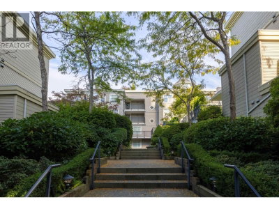 7038 21ST Avenue | Burnaby British Columbia | Slide Image Nineteen
