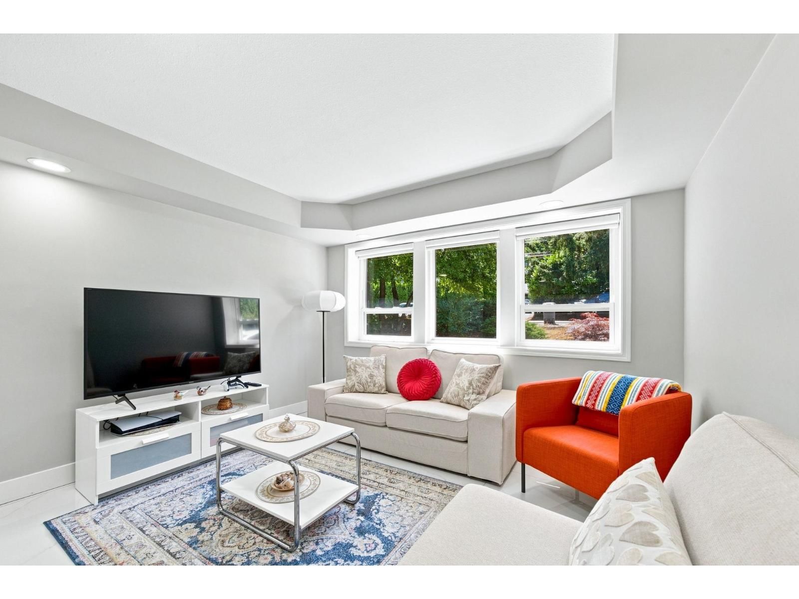 15311 28 Avenue, Surrey, British Columbia V4P 1G3