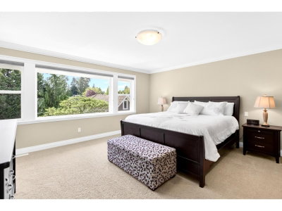 15544 59 Avenue | Surrey British Columbia | Slide Image Twenty-two