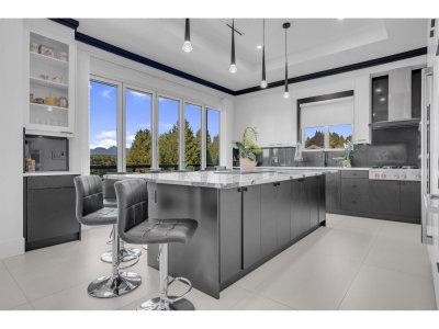 13390 112A Avenue | Surrey British Columbia | Slide Image Ten