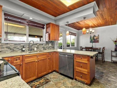 46633 HOPE RIVER Road | Chilliwack British Columbia | Slide Image Eleven