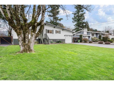 6970 CENTENNIAL Drive | Chilliwack British Columbia | Slide Image Thirty-four