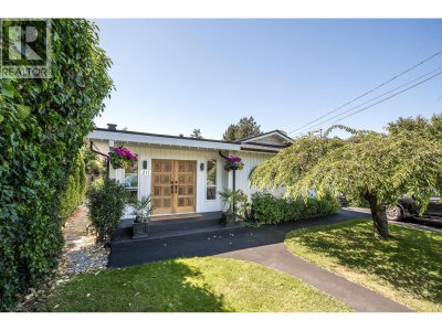 211 67 Street | Delta British Columbia | Slide Image Two