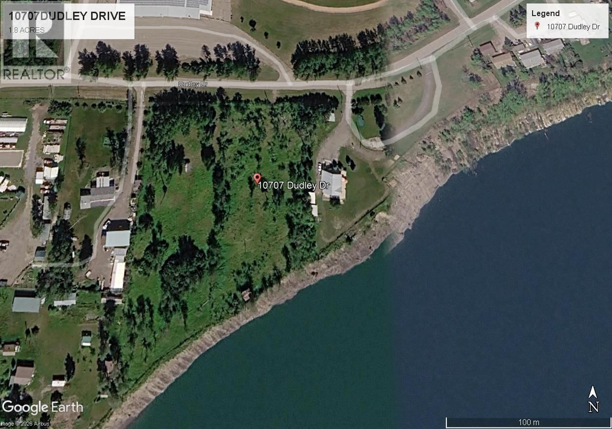 10707 DUDLEY Drive, Hudsons Hope, British Columbia V0C 1V0