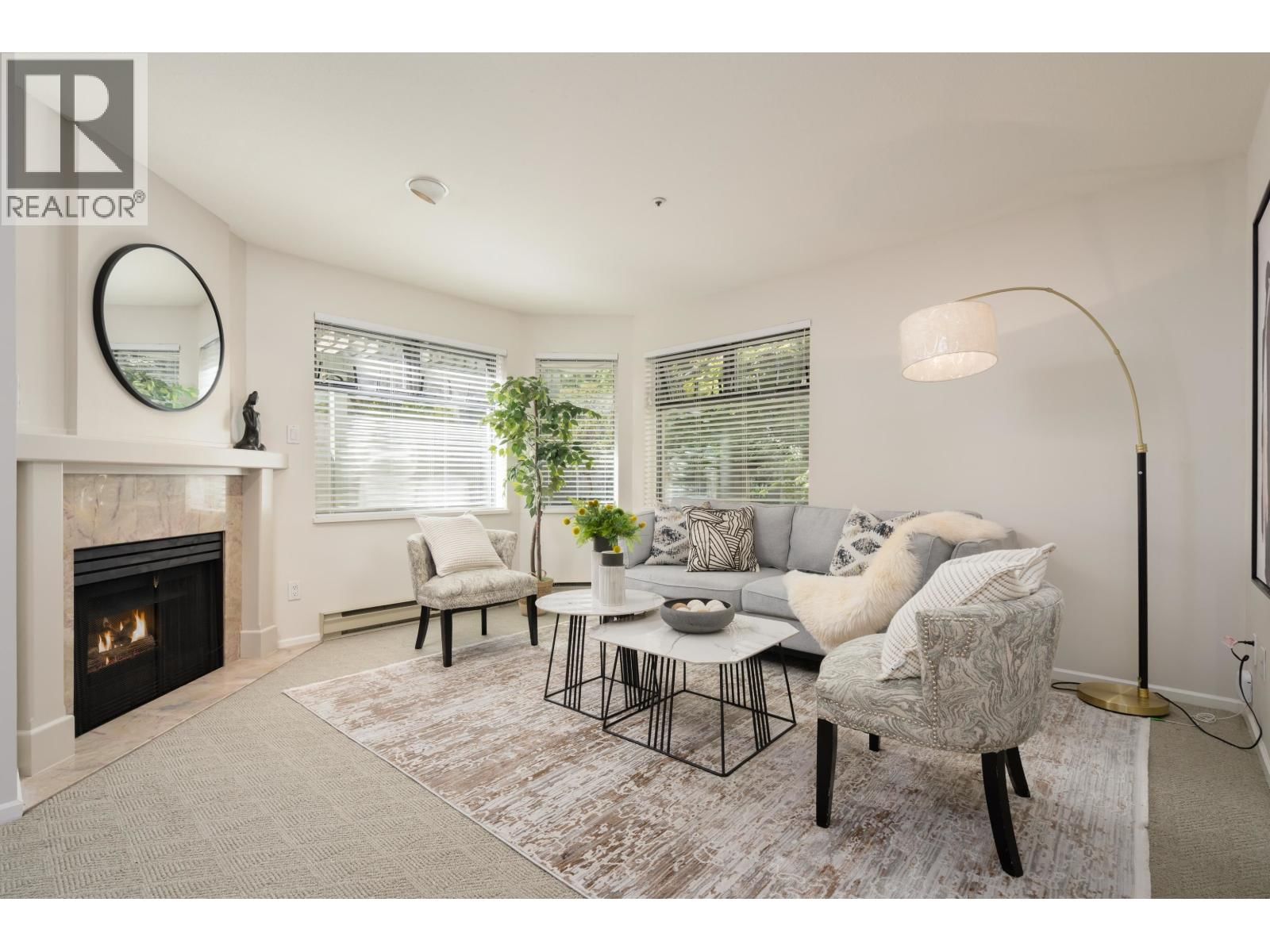 628 12TH Avenue, Vancouver, British Columbia V5Z 1M8