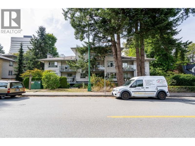 5577 SMITH Avenue | Burnaby British Columbia | Slide Image Thirty-two