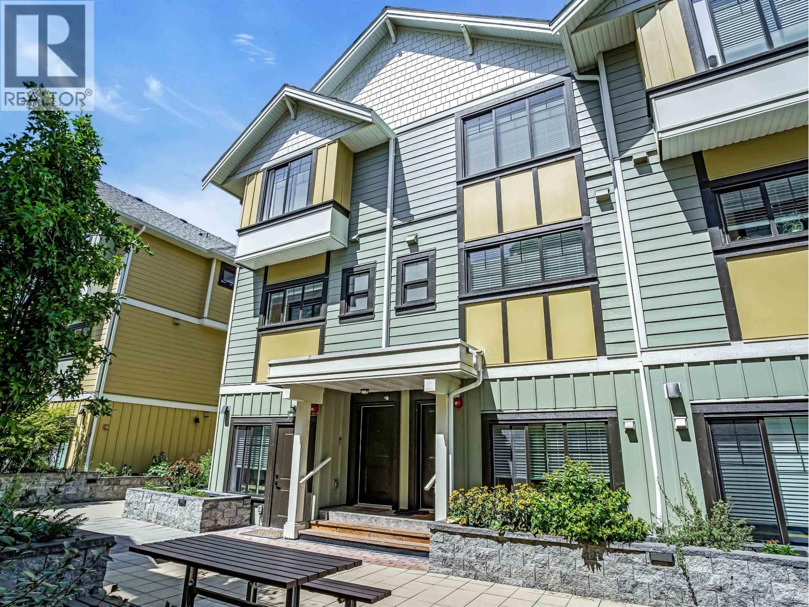 80 ELGIN Street, Port Moody, British Columbia V3H 0M6