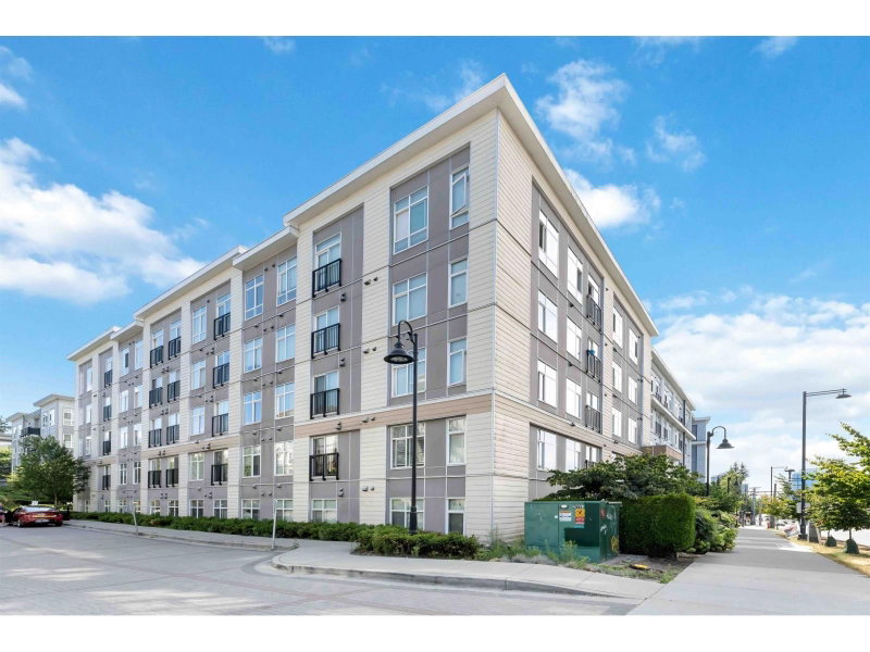 13728 108 Avenue Surrey British Columbia, V3T 0G2 - 1 Bedroom Condo For Sale