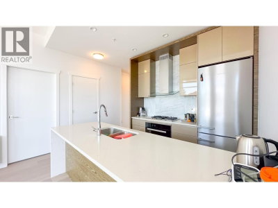 6733 CAMBIE Street | Vancouver British Columbia | Slide Image Thirteen
