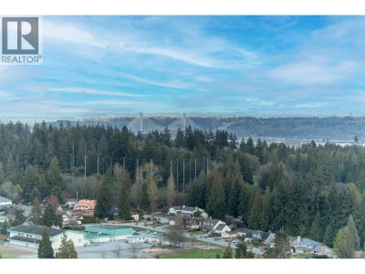 657 WHITING Way | Coquitlam British Columbia | Slide Image Nine