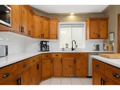30585 CRESTVIEW Avenue | Abbotsford British Columbia | Slide Image Four