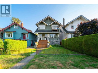 3144 7TH Avenue | Vancouver British Columbia | Slide Image Two
