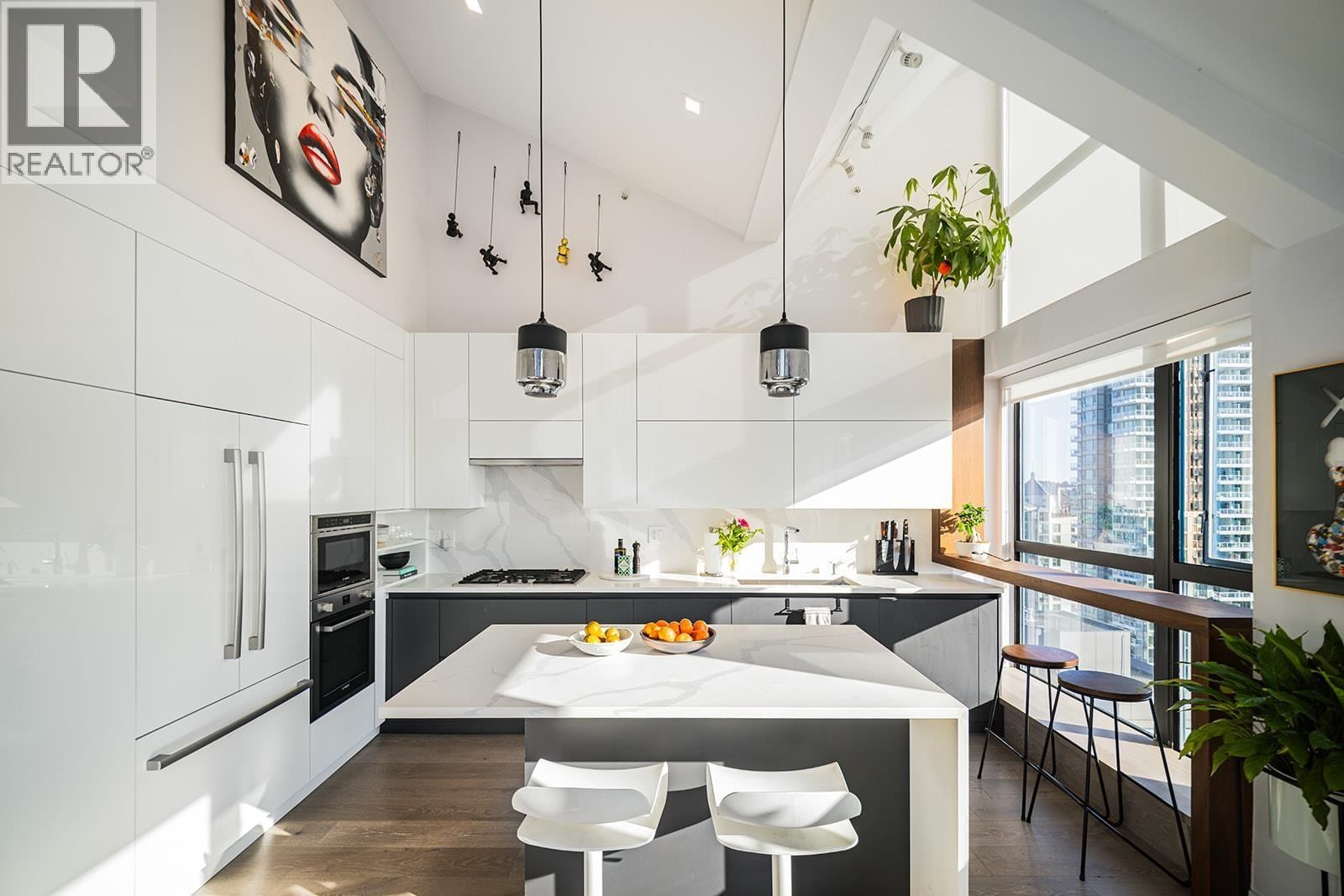 1238 SEYMOUR Street, Vancouver, British Columbia V6B 6J3