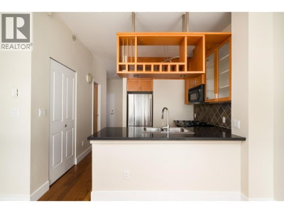 8988 HUDSON Street | Vancouver British Columbia | Slide Image Six