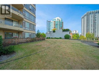 5967 WILSON Avenue | Burnaby British Columbia | Slide Image Twenty-seven