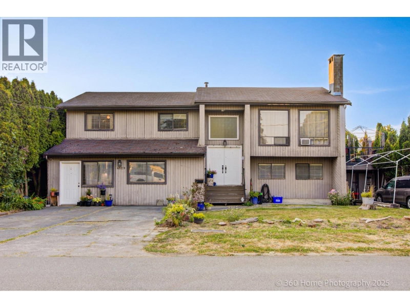 4529 SAVOY Street Delta British Columbia, V4K 1P4 - 4 Bedrooms Home For Sale