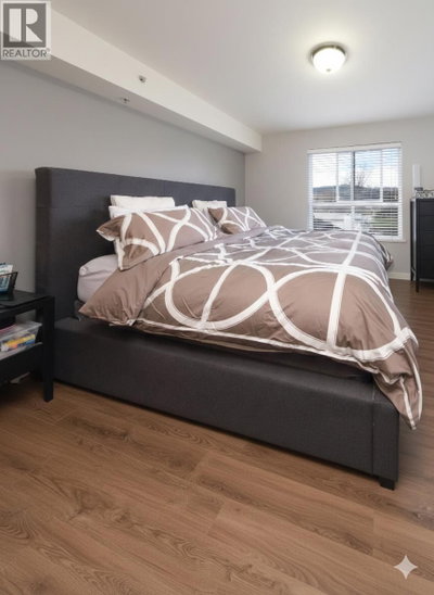2191 SHAUGHNESSY Street | Port Coquitlam British Columbia | Slide Image Thirteen