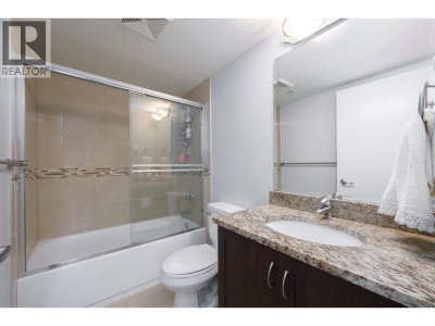 2191 SHAUGHNESSY Street | Port Coquitlam British Columbia | Slide Image Seventeen