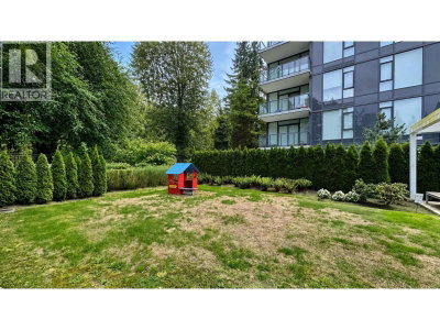 595 AUSTIN Avenue | Coquitlam British Columbia | Slide Image Twenty-four