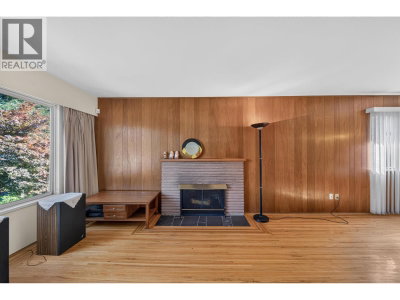 6333 ELGIN Street | Vancouver British Columbia | Slide Image Nine