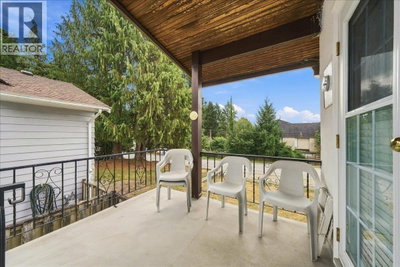 3836 SEFTON Street | Port Coquitlam British Columbia | Slide Image Eleven