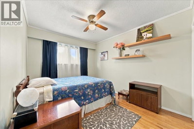 3836 SEFTON Street | Port Coquitlam British Columbia | Slide Image Fifteen