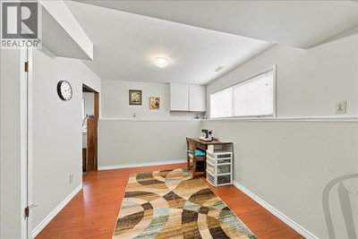 3836 SEFTON Street | Port Coquitlam British Columbia | Slide Image Twenty