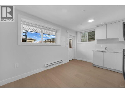 3417 SEAFORTH Drive | Vancouver British Columbia | Slide Image Nineteen