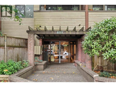 853 7 Avenue | Vancouver British Columbia | Slide Image Eighteen