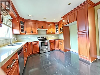 5045 PAYNE Street | Vancouver British Columbia | Slide Image Six