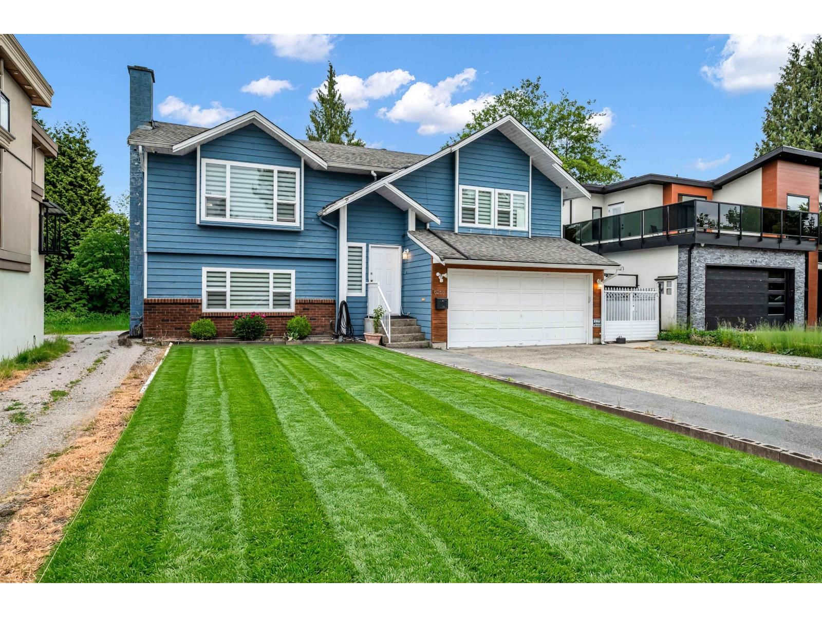 6268 129 Street, Surrey, British Columbia V3X 1S6