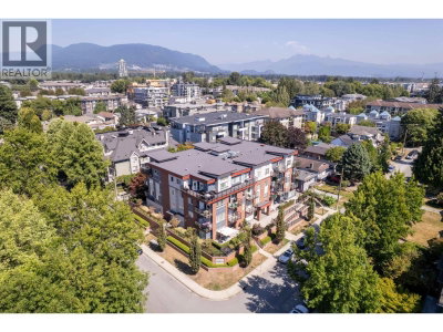 2389 HAWTHORNE Avenue | Port Coquitlam British Columbia | Slide Image Two