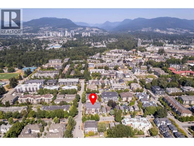 2389 HAWTHORNE Avenue | Port Coquitlam British Columbia | Slide Image Three