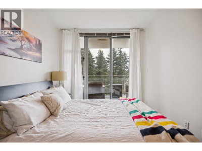 280 ROSS Drive | New Westminster British Columbia | Slide Image Fifteen
