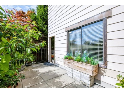1442 BLACKWOOD Street | White Rock British Columbia | Slide Image Thirteen